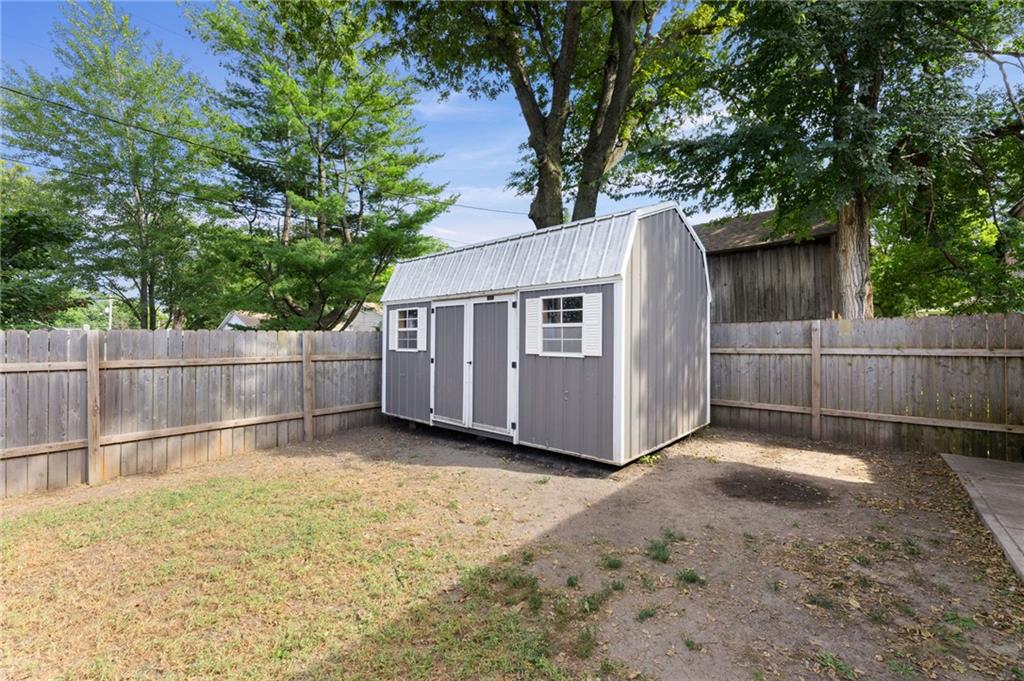 1112 Church Street Property Photo 36