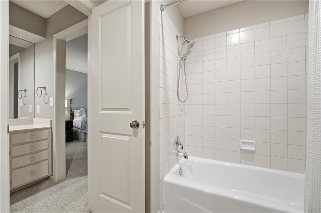 26263 W 111th Terrace Property Photo 38