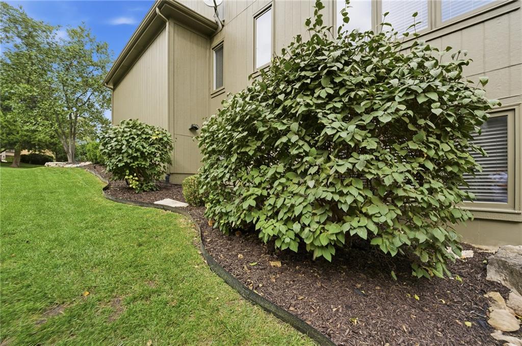 26263 W 111th Terrace Property Photo 64