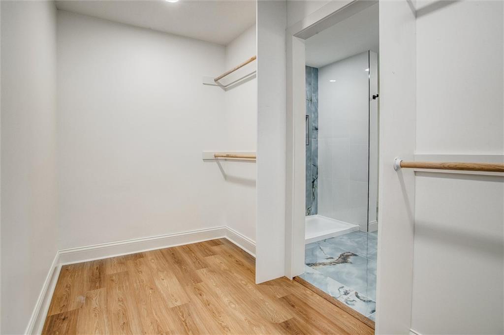 24050 W 55th Street Property Photo 16