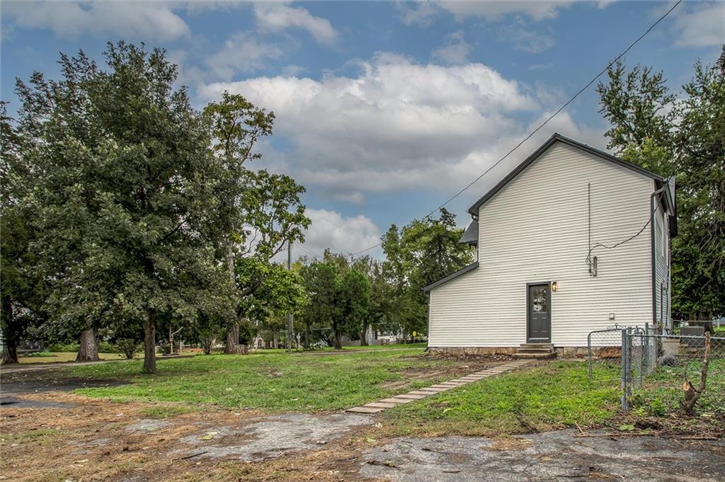 24050 W 55th Street Property Photo 28