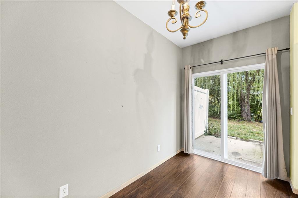 1623 Sw Mission Road Property Photo 8