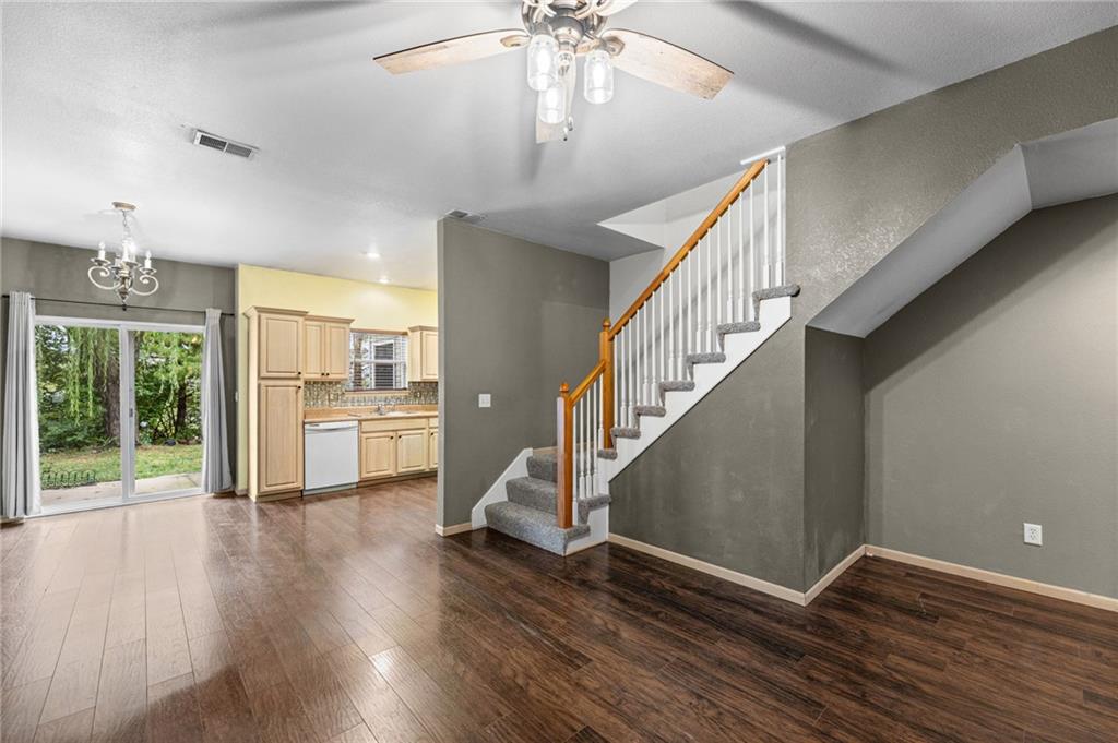 1623 Sw Mission Road Property Photo 15