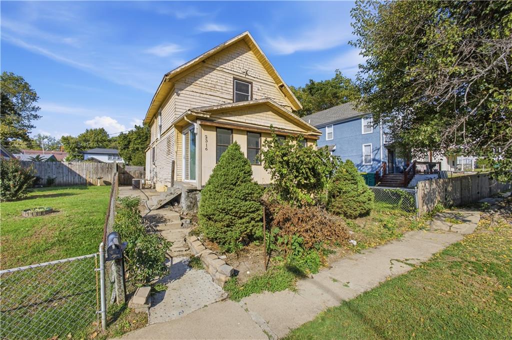 2316 Early Street Property Photo 2