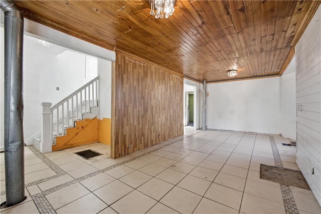 2316 Early Street Property Photo 4