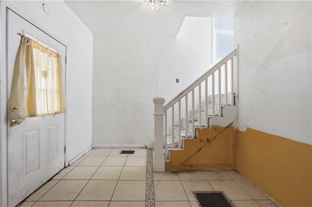 2316 Early Street Property Photo 5