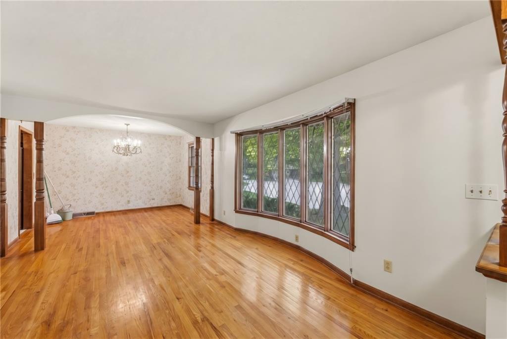 6820 Wildwood Drive Property Photo 4
