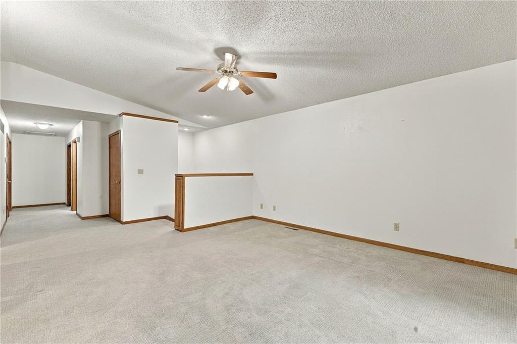 124 Se 215th Road Property Photo 12