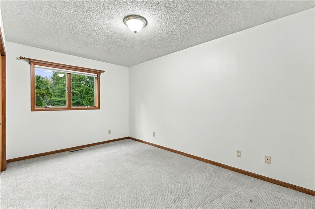 124 Se 215th Road Property Photo 25