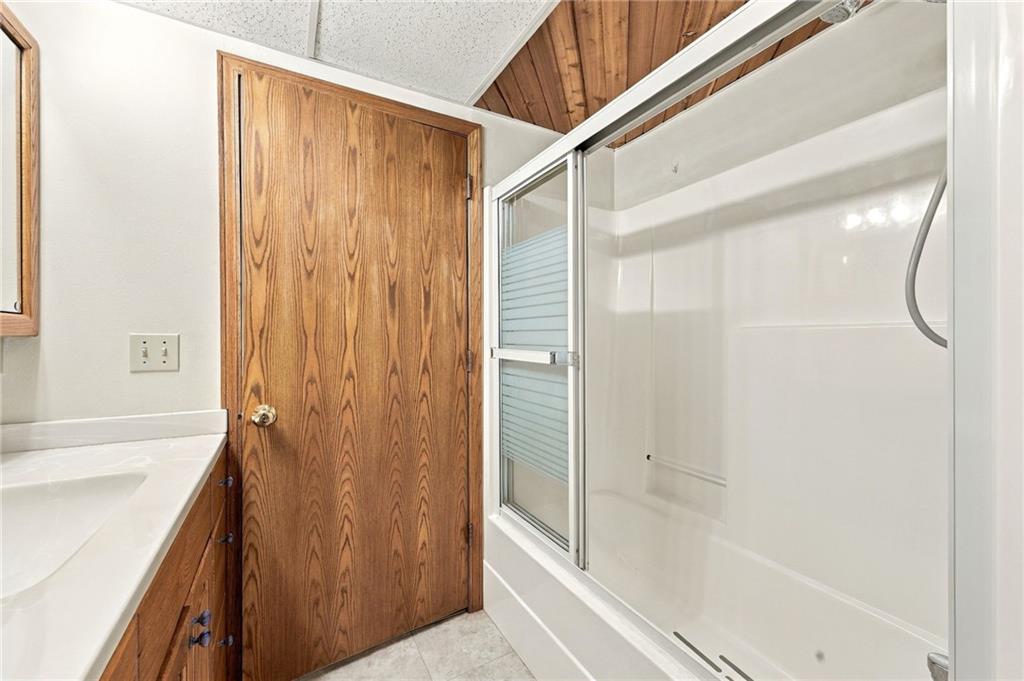 124 Se 215th Road Property Photo 40