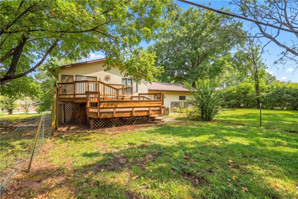 124 Se 215th Road Property Photo 49