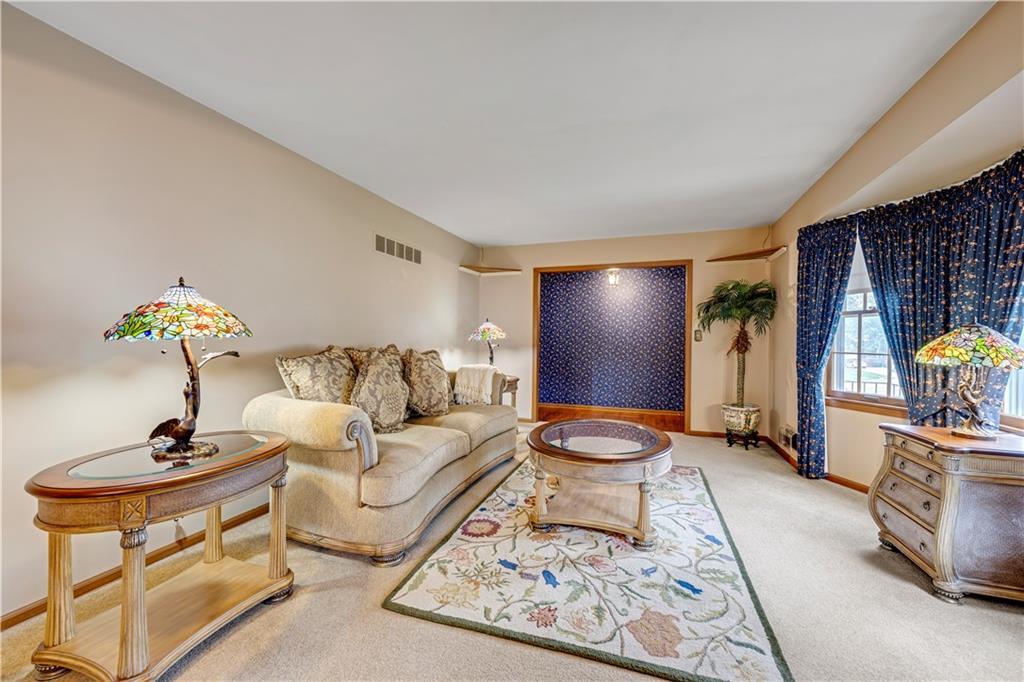 10718 Mcgee Street Property Photo 8