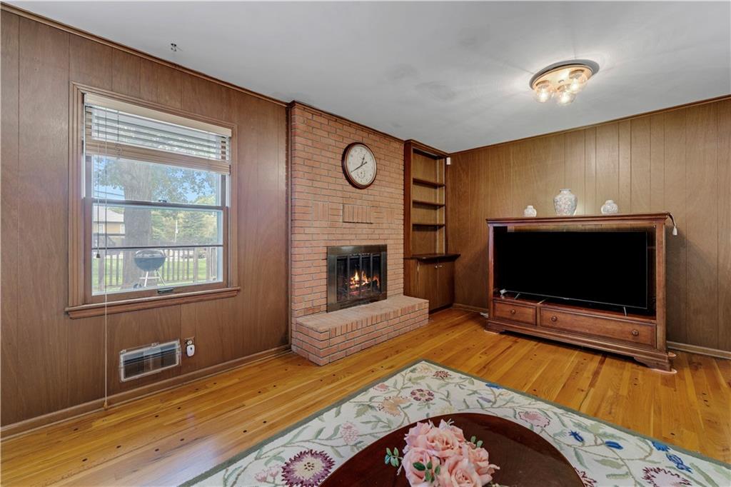 10718 Mcgee Street Property Photo 14