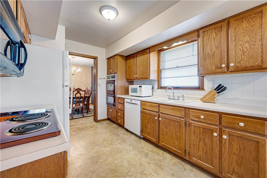 10718 Mcgee Street Property Photo 15