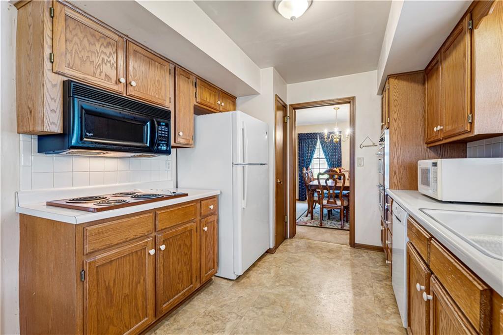10718 Mcgee Street Property Photo 16