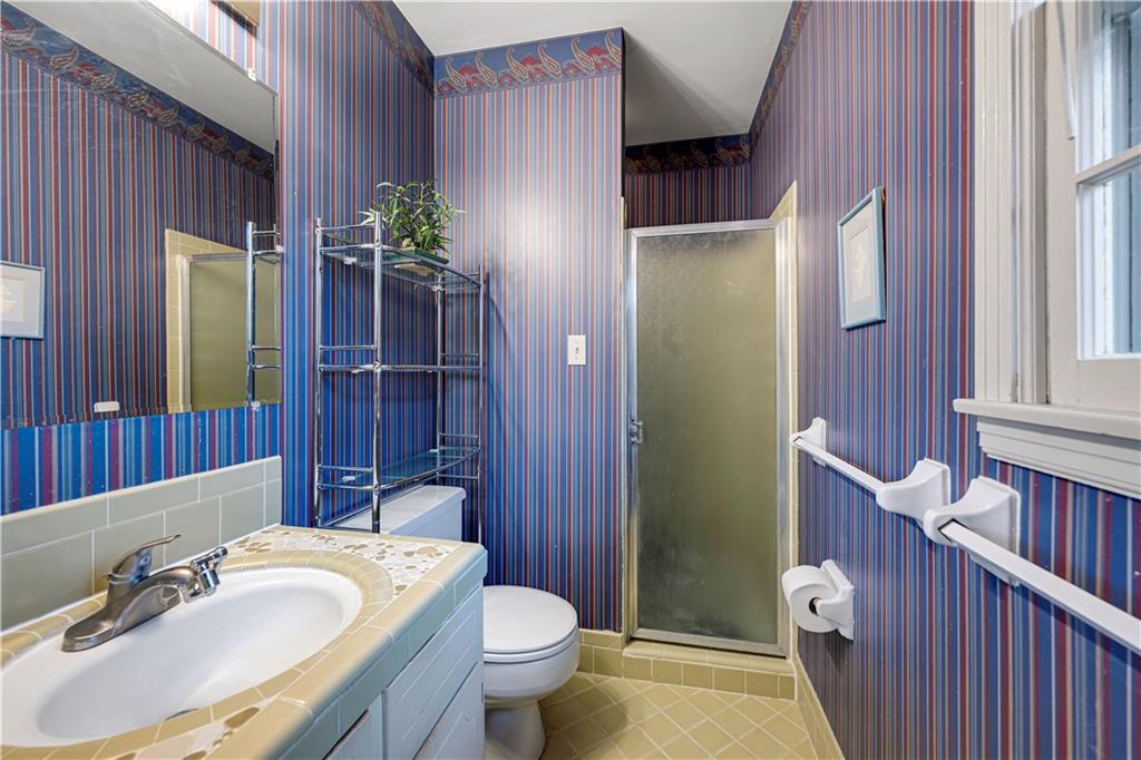 10718 Mcgee Street Property Photo 24