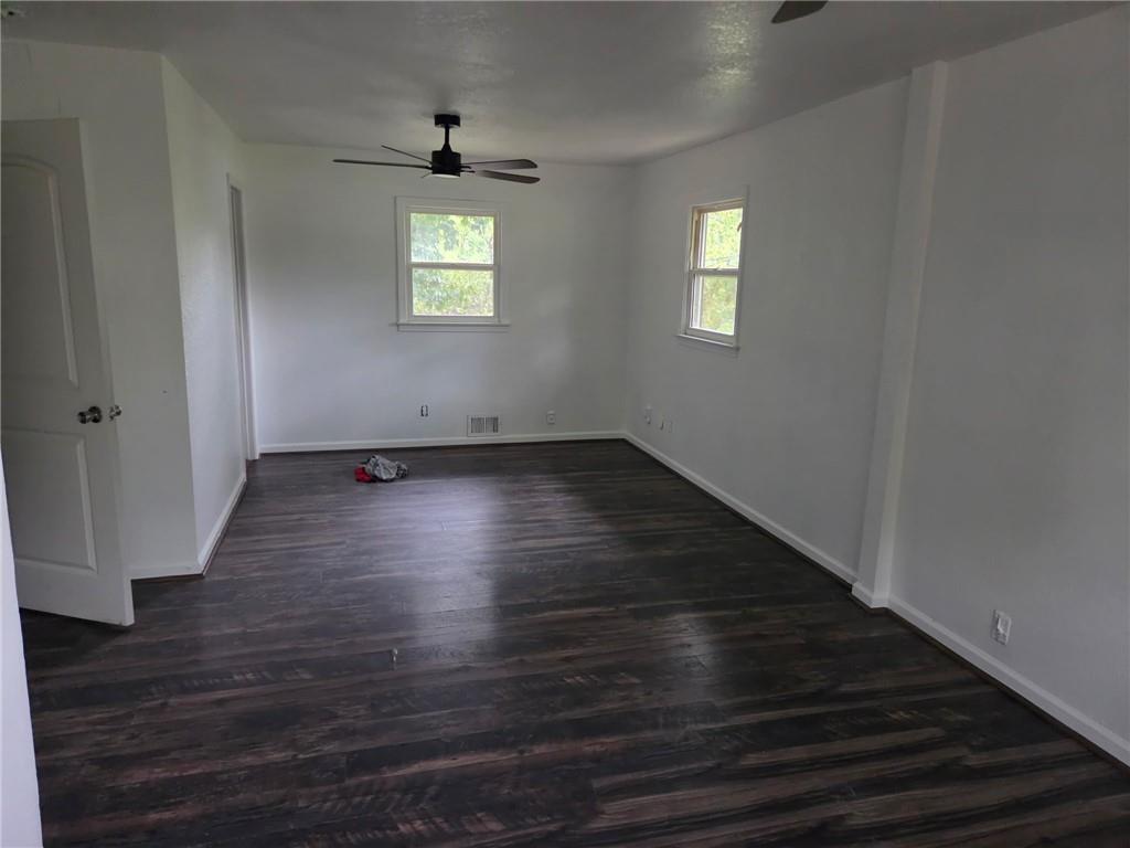 2945 N 57th Street Property Photo 3