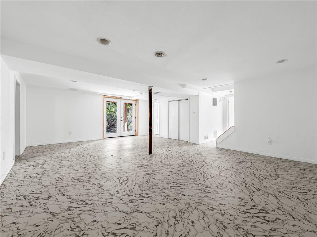 2945 N 57th Street Property Photo 13