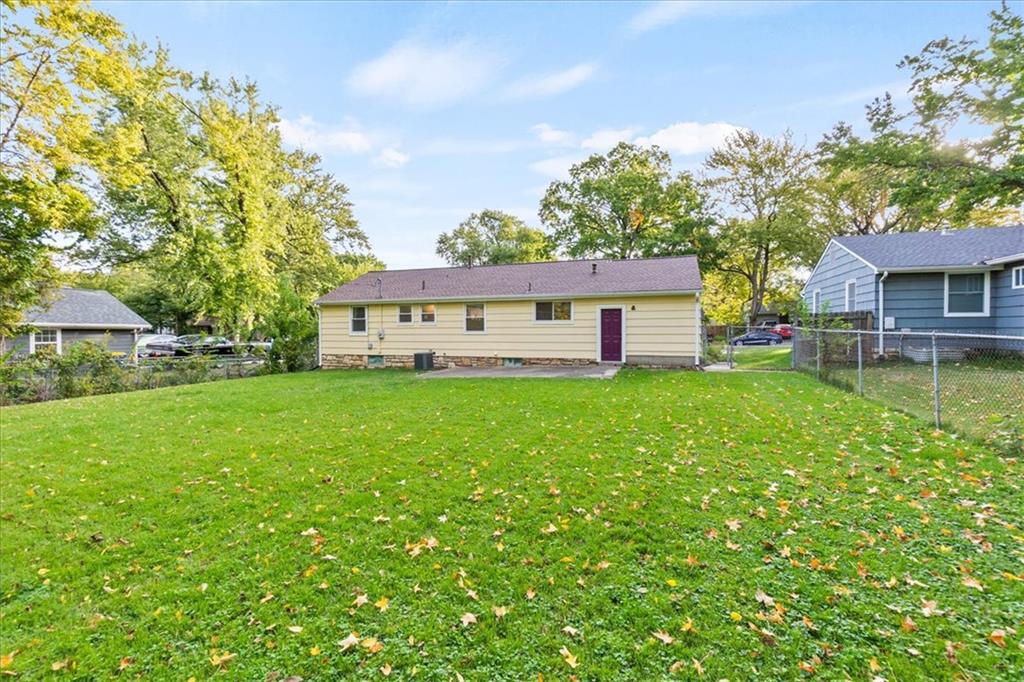 5400 Outlook Street Property Photo 21