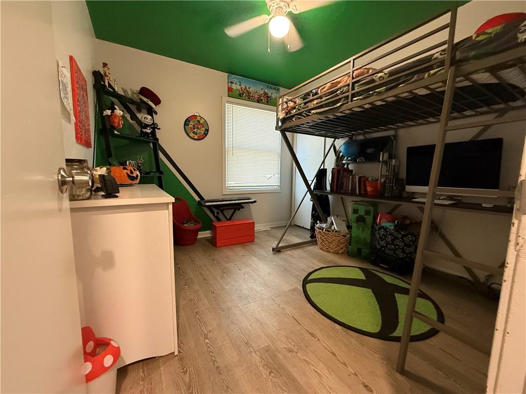 3205 S Mark Circle Property Photo 4