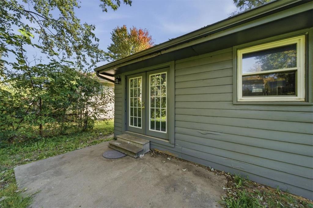 3016 S Norwood Avenue Property Photo 22