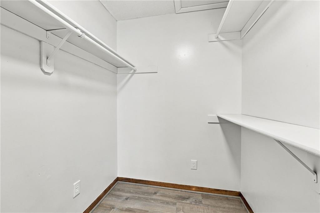 12604 Fountain Lake Drive Property Photo 25