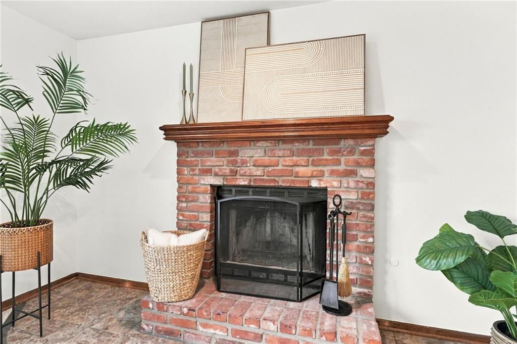 12604 Fountain Lake Drive Property Photo 30