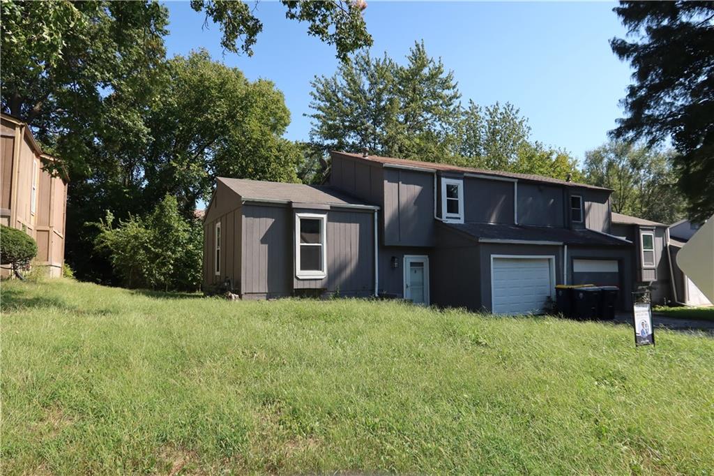 9525 Manning Avenue Property Photo 3