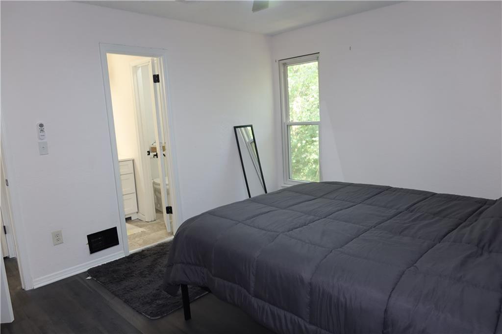9525 Manning Avenue Property Photo 18