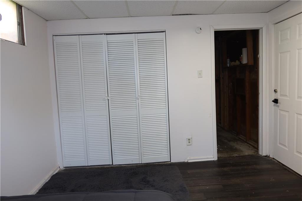 9525 Manning Avenue Property Photo 28