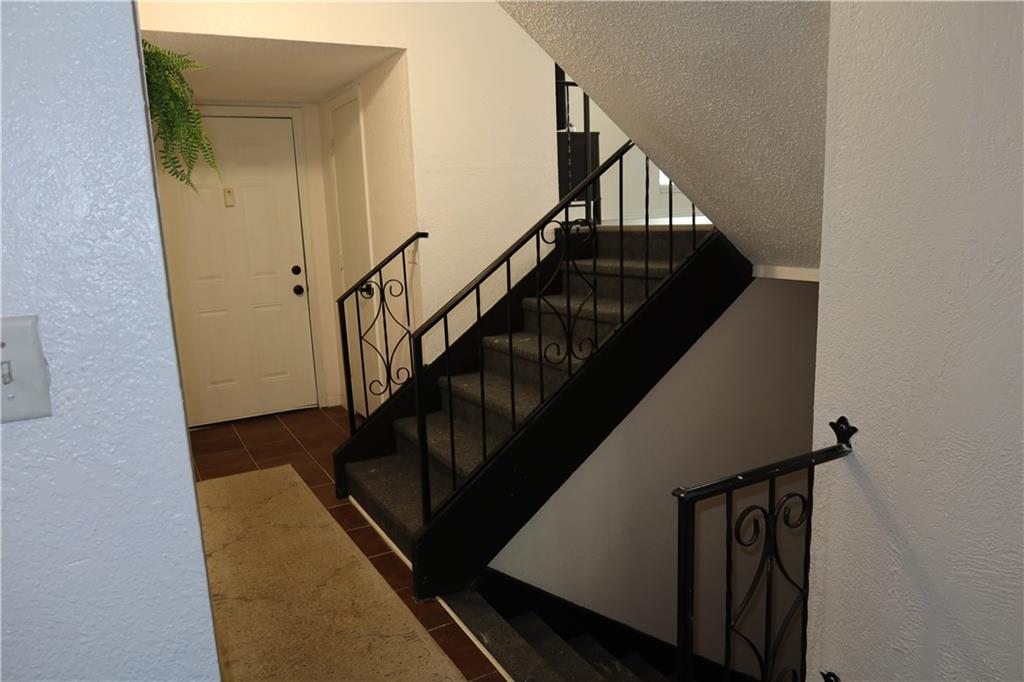 9525 Manning Avenue Property Photo 29