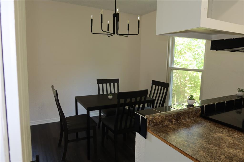 9525 Manning Avenue Property Photo 33