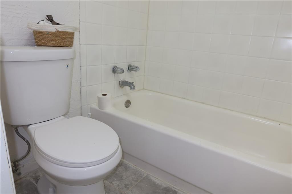 9525 Manning Avenue Property Photo 37