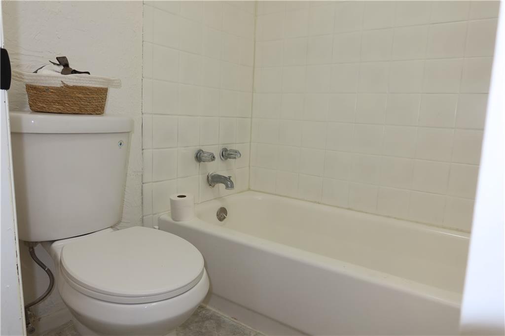 9525 Manning Avenue Property Photo 39