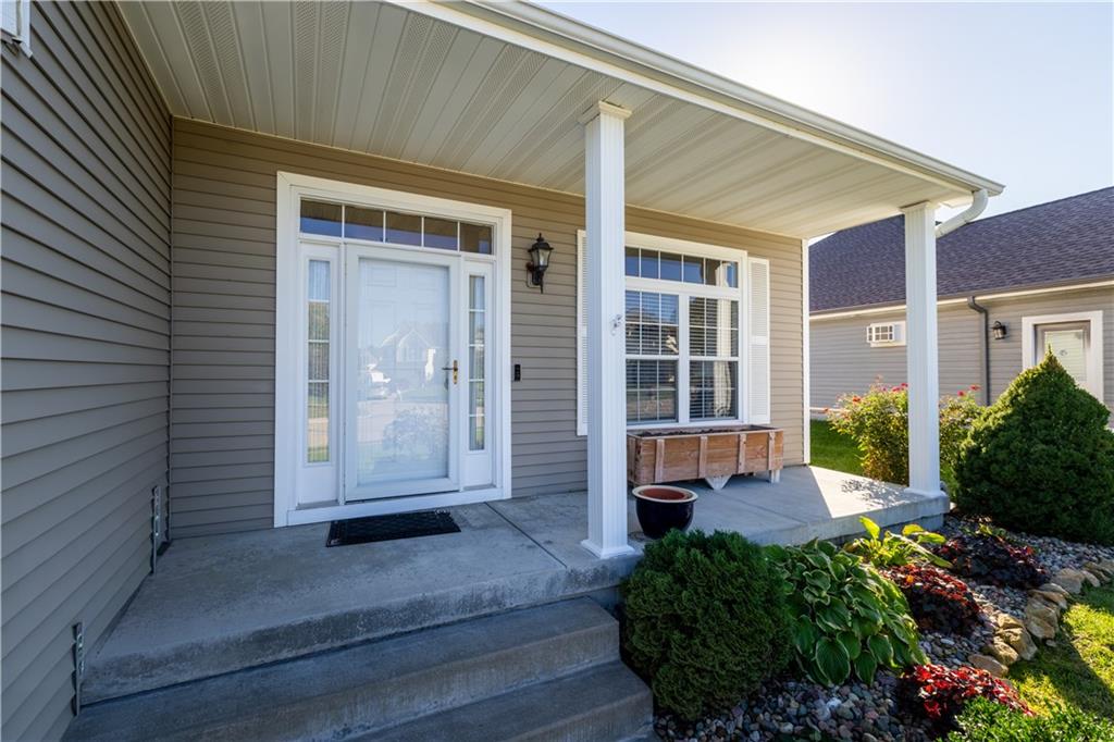 4516 Wilshire Drive Property Photo 3