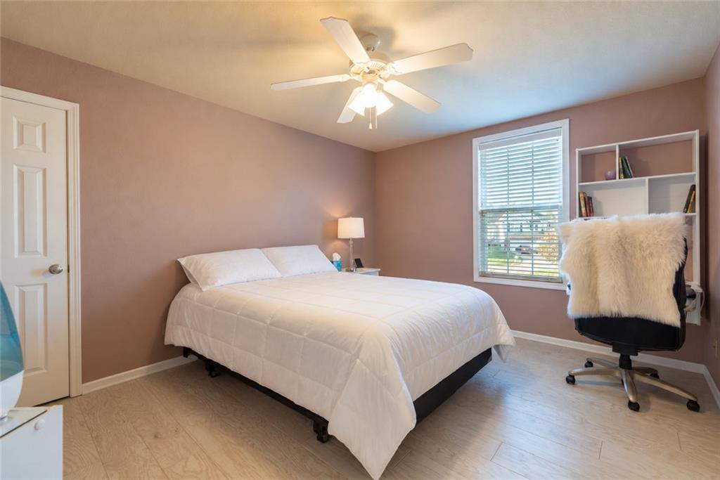 4516 Wilshire Drive Property Photo 14