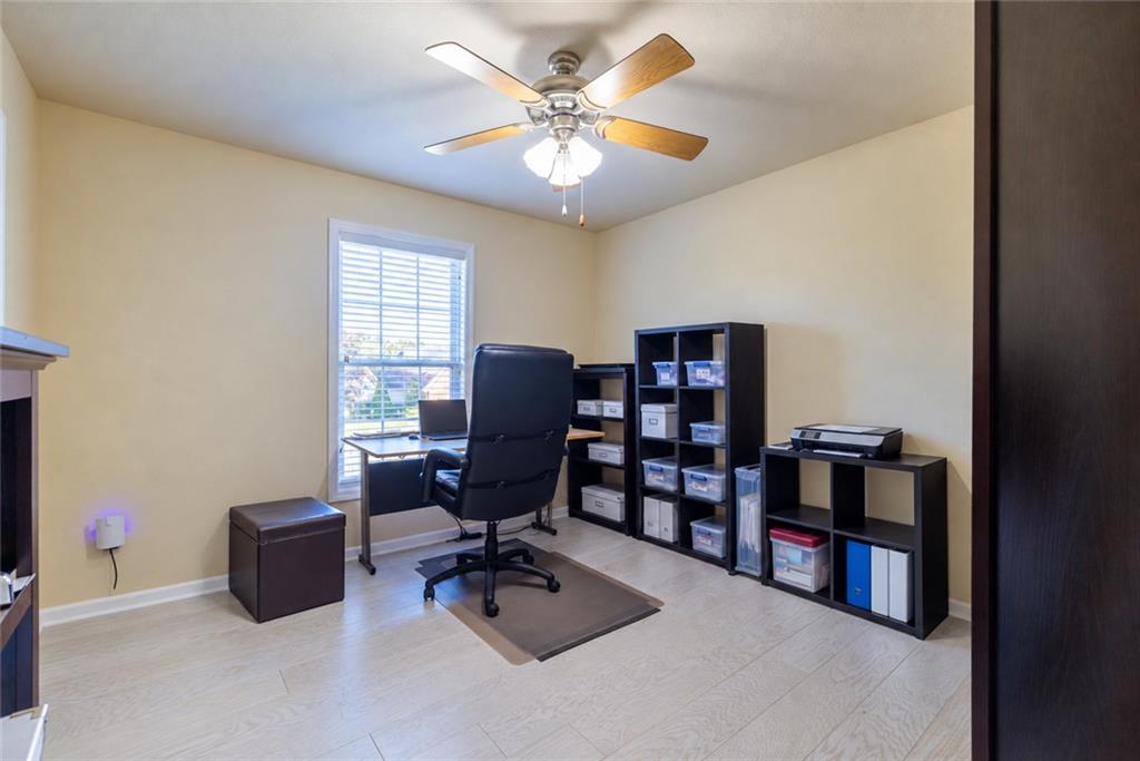 4516 Wilshire Drive Property Photo 15