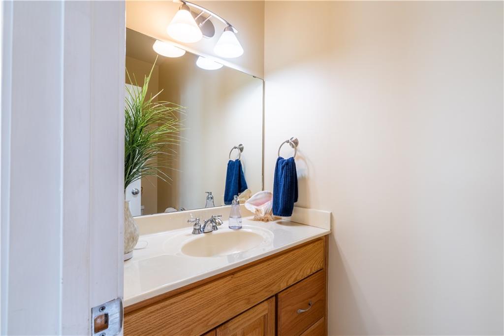 4516 Wilshire Drive Property Photo 27