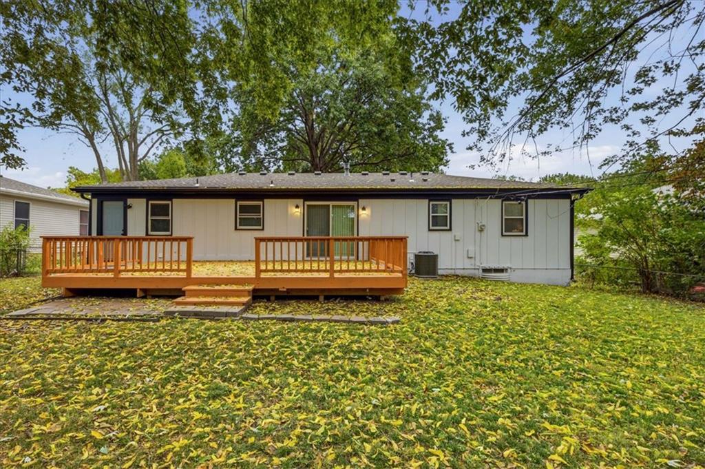 8520 Larsen Street Property Photo 34