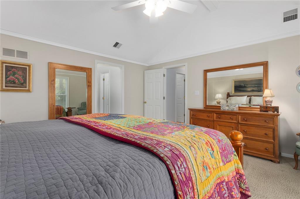1418 Telford Drive Property Photo 18