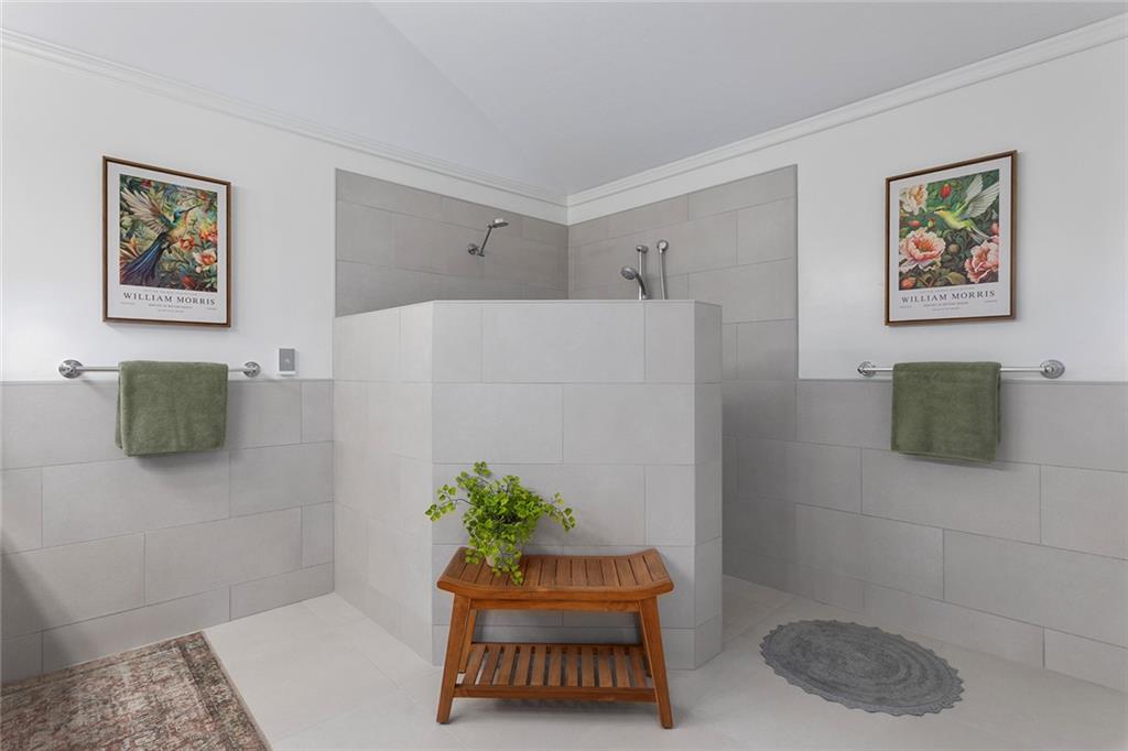 1418 Telford Drive Property Photo 19