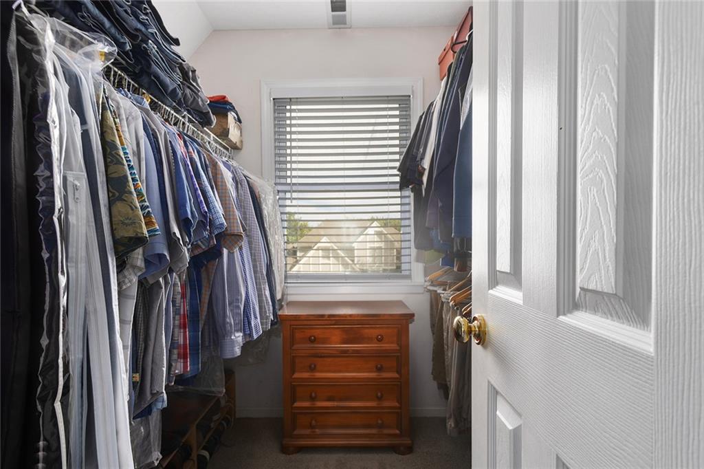 1418 Telford Drive Property Photo 21
