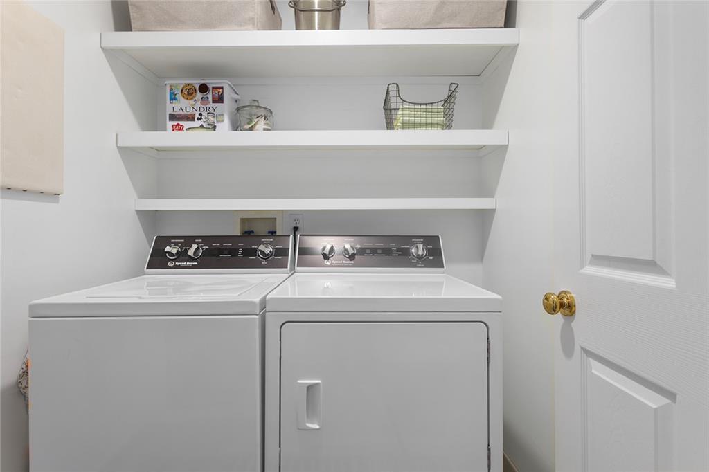 1418 Telford Drive Property Photo 23
