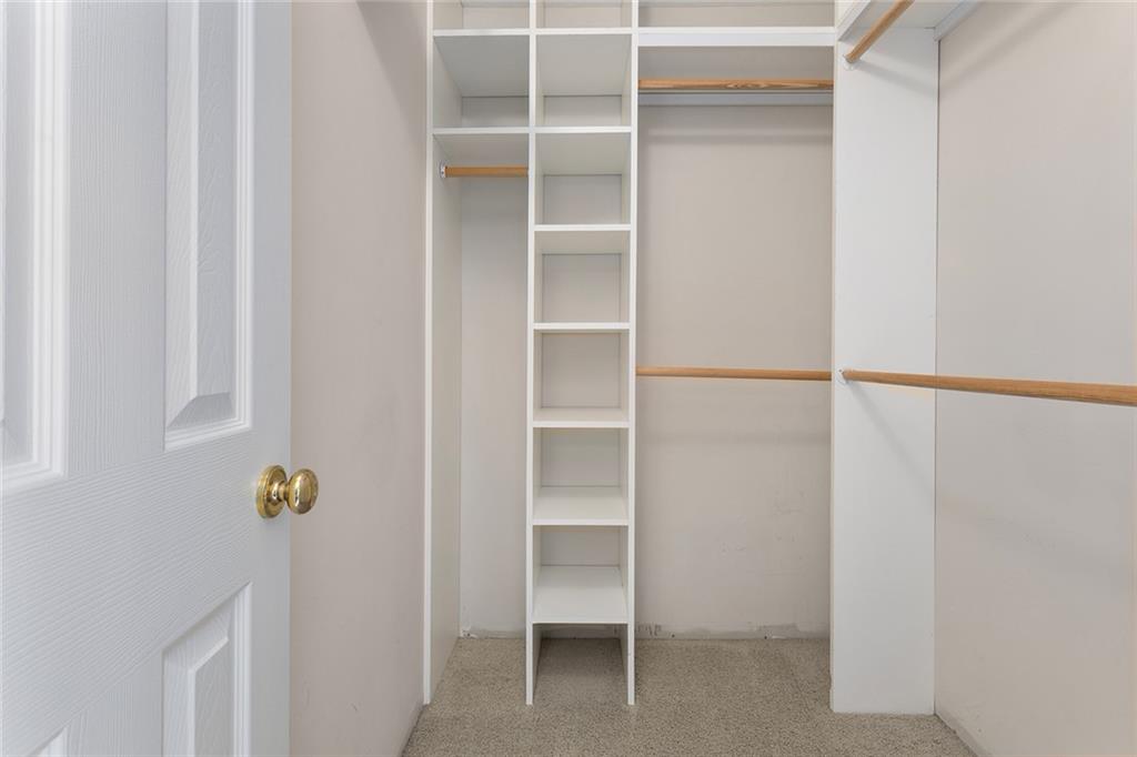 1418 Telford Drive Property Photo 30