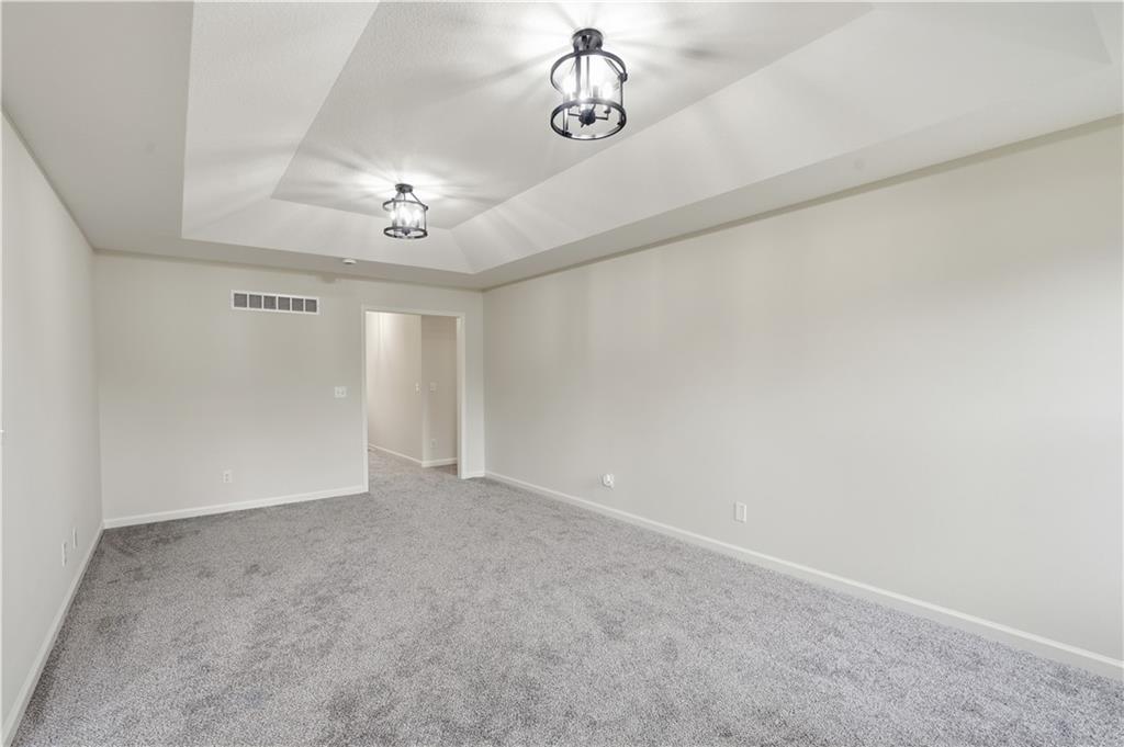 106 Trinity Circle Property Photo 7