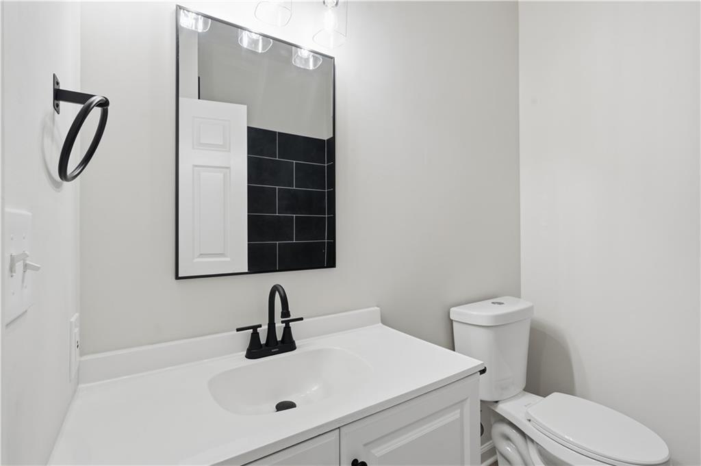106 Trinity Circle Property Photo 19