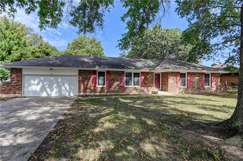 213 Johnson Street Property Photo 1