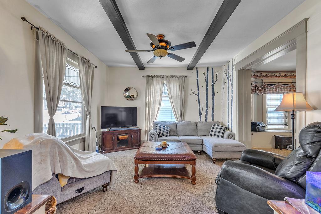 2718 Renick Street Property Photo 4