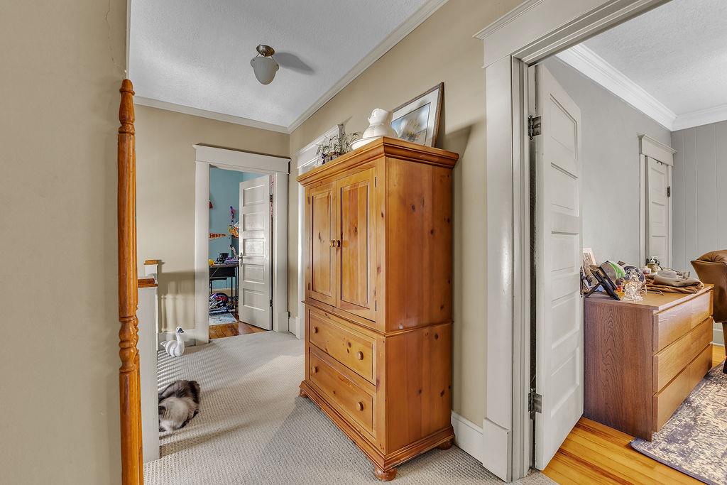 2718 Renick Street Property Photo 29