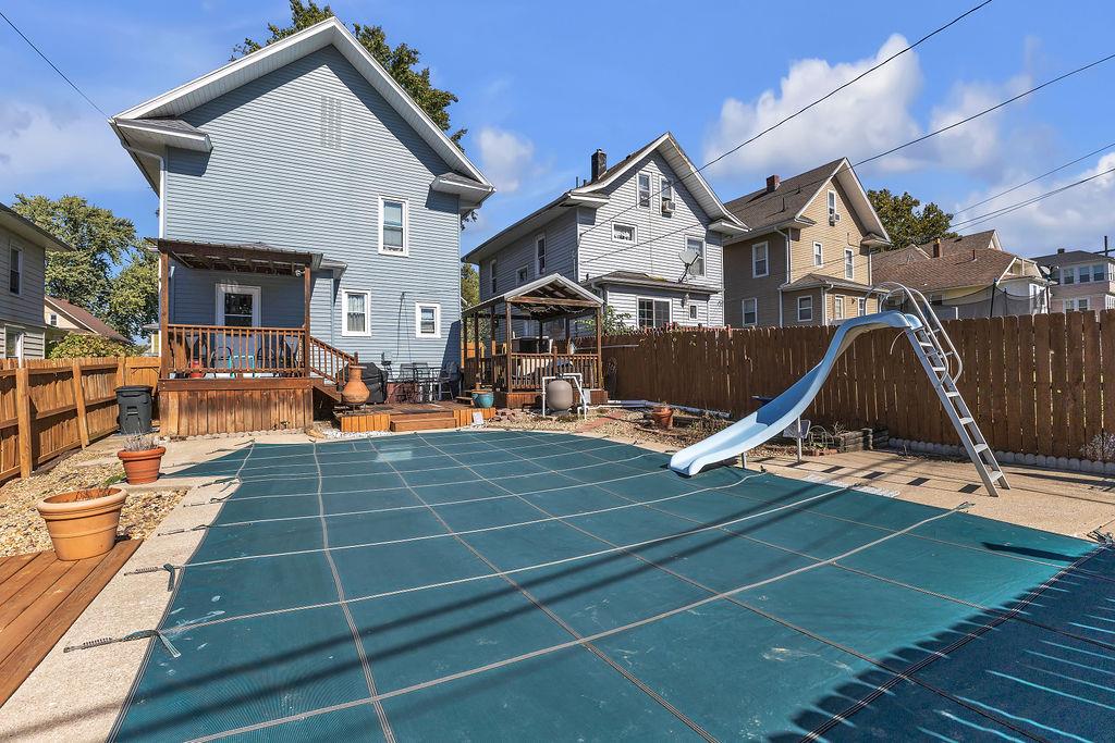 2718 Renick Street Property Photo 36